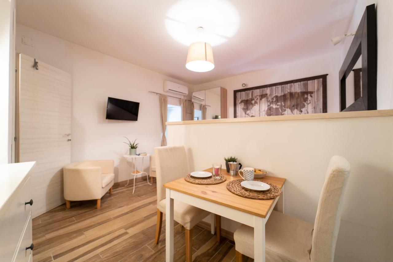 Casa Borbonica Cozy Apartment In Ortigia Ground Floor Syrakusa Exteriör bild