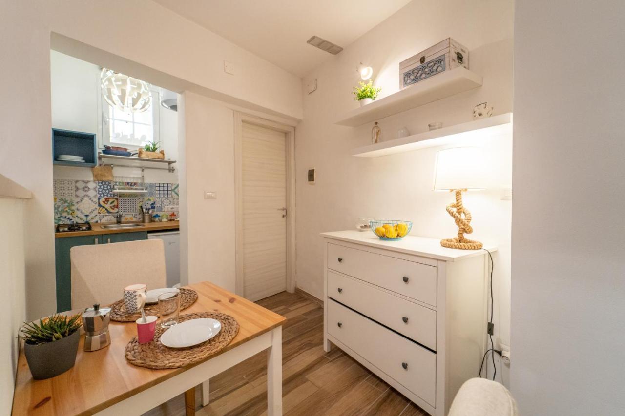 Casa Borbonica Cozy Apartment In Ortigia Ground Floor Syrakusa Exteriör bild