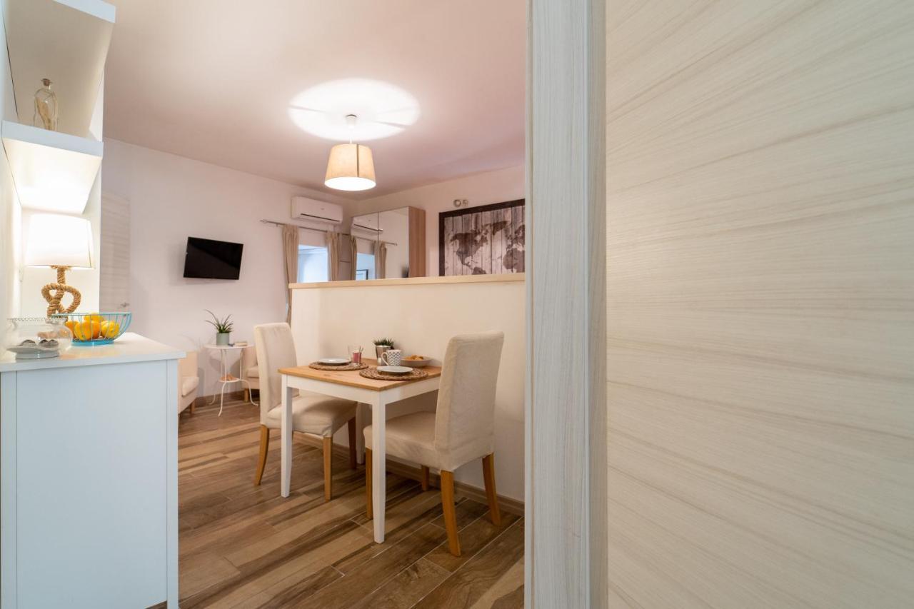 Casa Borbonica Cozy Apartment In Ortigia Ground Floor Syrakusa Exteriör bild